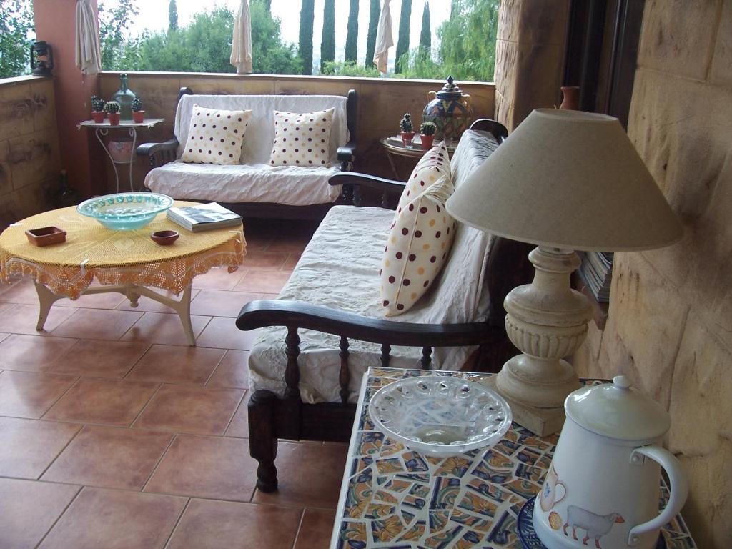 Laurel De La Reina Bed & Breakfast - Boutique Ла-Субія Екстер'єр фото