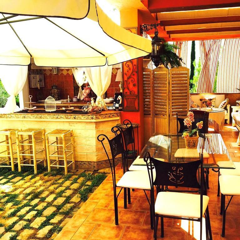 Laurel De La Reina Bed & Breakfast - Boutique Ла-Субія Екстер'єр фото