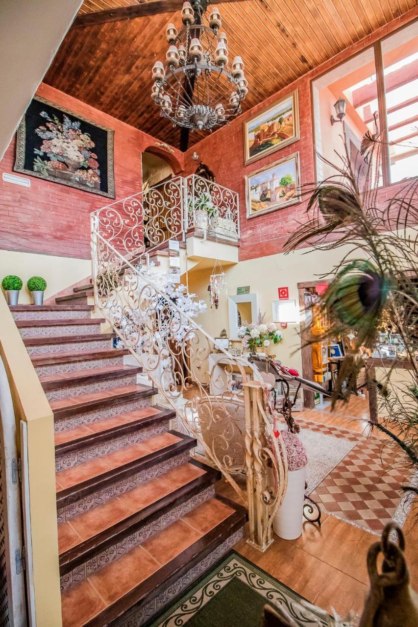 Laurel De La Reina Bed & Breakfast - Boutique Ла-Субія Екстер'єр фото