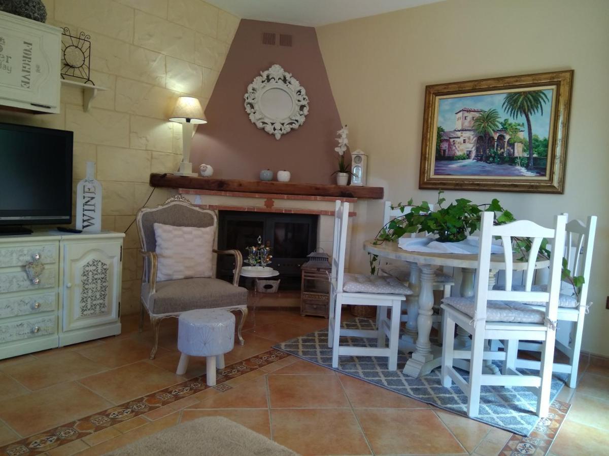 Laurel De La Reina Bed & Breakfast - Boutique Ла-Субія Екстер'єр фото