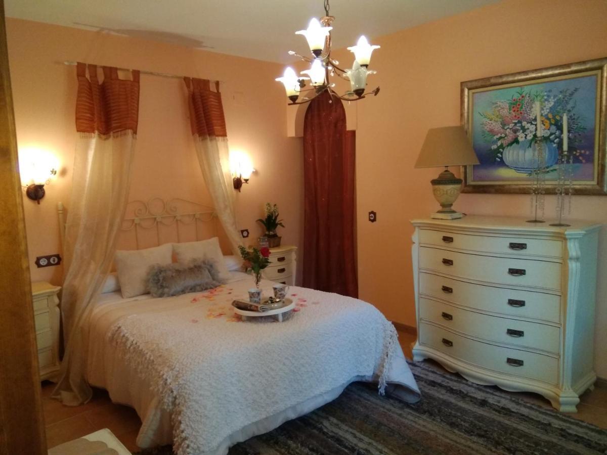 Laurel De La Reina Bed & Breakfast - Boutique Ла-Субія Екстер'єр фото