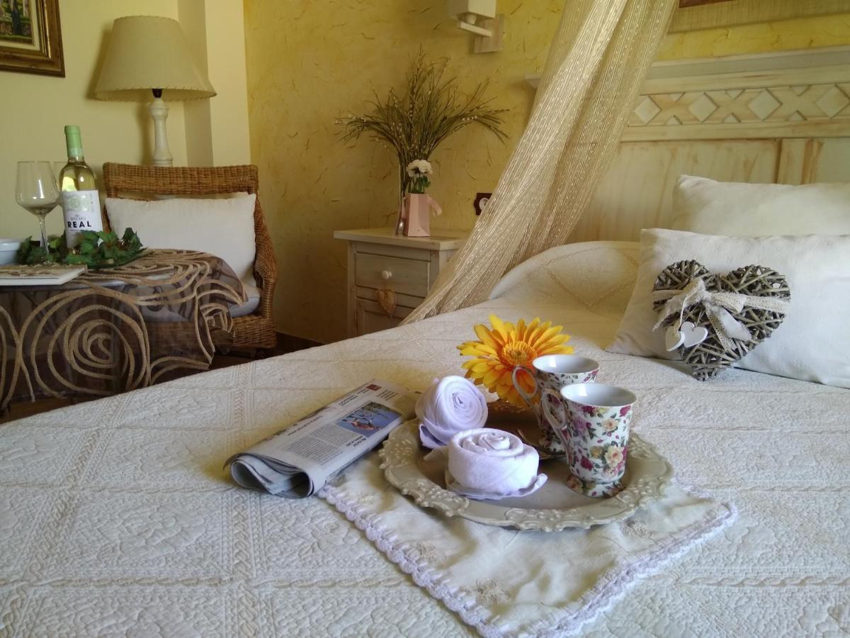 Laurel De La Reina Bed & Breakfast - Boutique Ла-Субія Екстер'єр фото